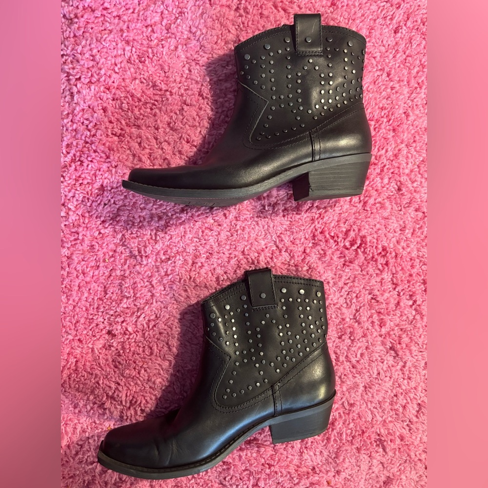 Dingo Women’s Black Leather Studded Western biker Boots 8.5